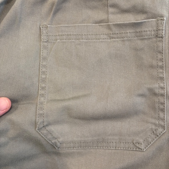 Yaya high waist shorts.  Color khaki Size 40 ( like new! ) - Picture 5 of 12